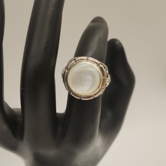 Pearl Ring - Picture 2 of 8